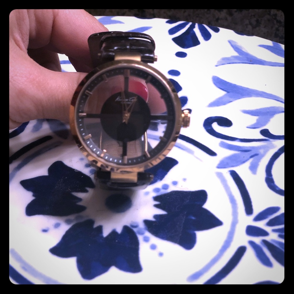 Beautiful see through Kenneth Cole